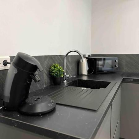 Appartement Elegant Proche Rer/ Cdg / Parc Des Expos Севран Экстерьер фото