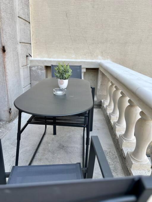 Appartement Elegant Proche Rer/ Cdg / Parc Des Expos Севран Экстерьер фото